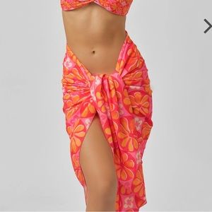 Blackbough Pareo Skirt in Pattern Juicy